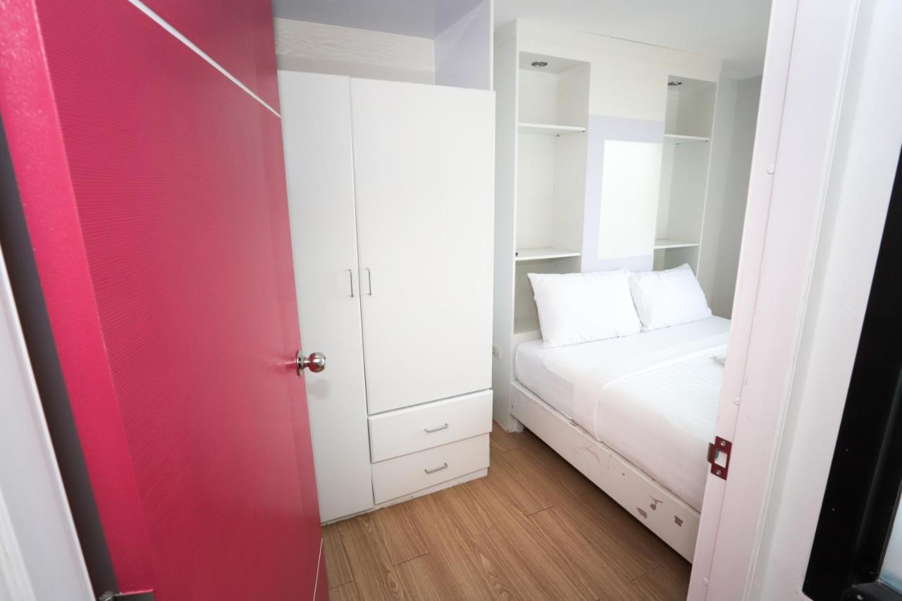 C Tower Hotel Szuratthani Kültér fotó