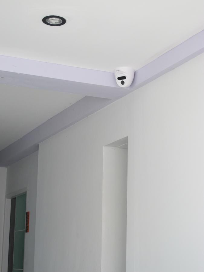 C Tower Hotel Szuratthani Kültér fotó
