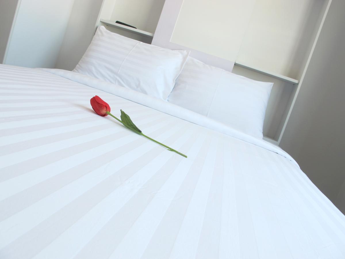C Tower Hotel Szuratthani Kültér fotó