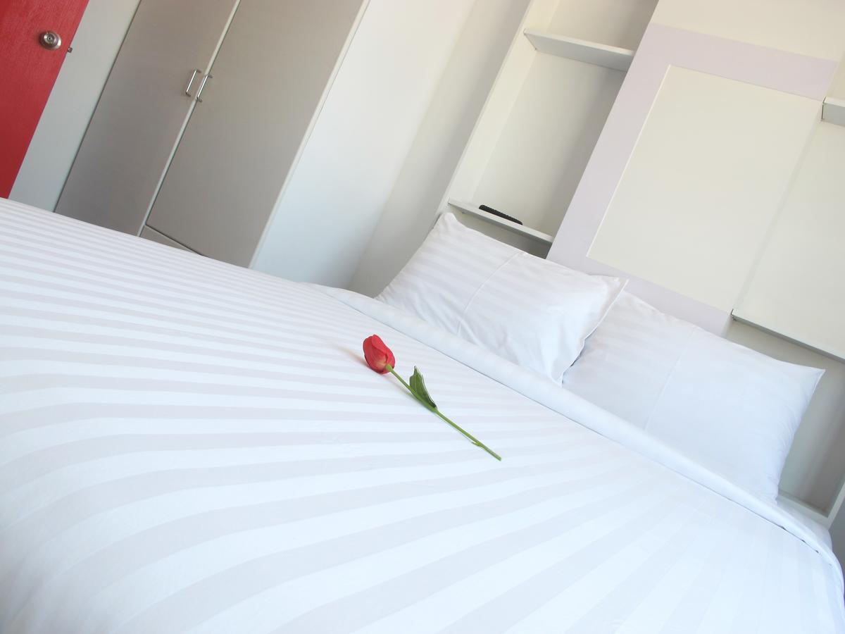 C Tower Hotel Szuratthani Kültér fotó