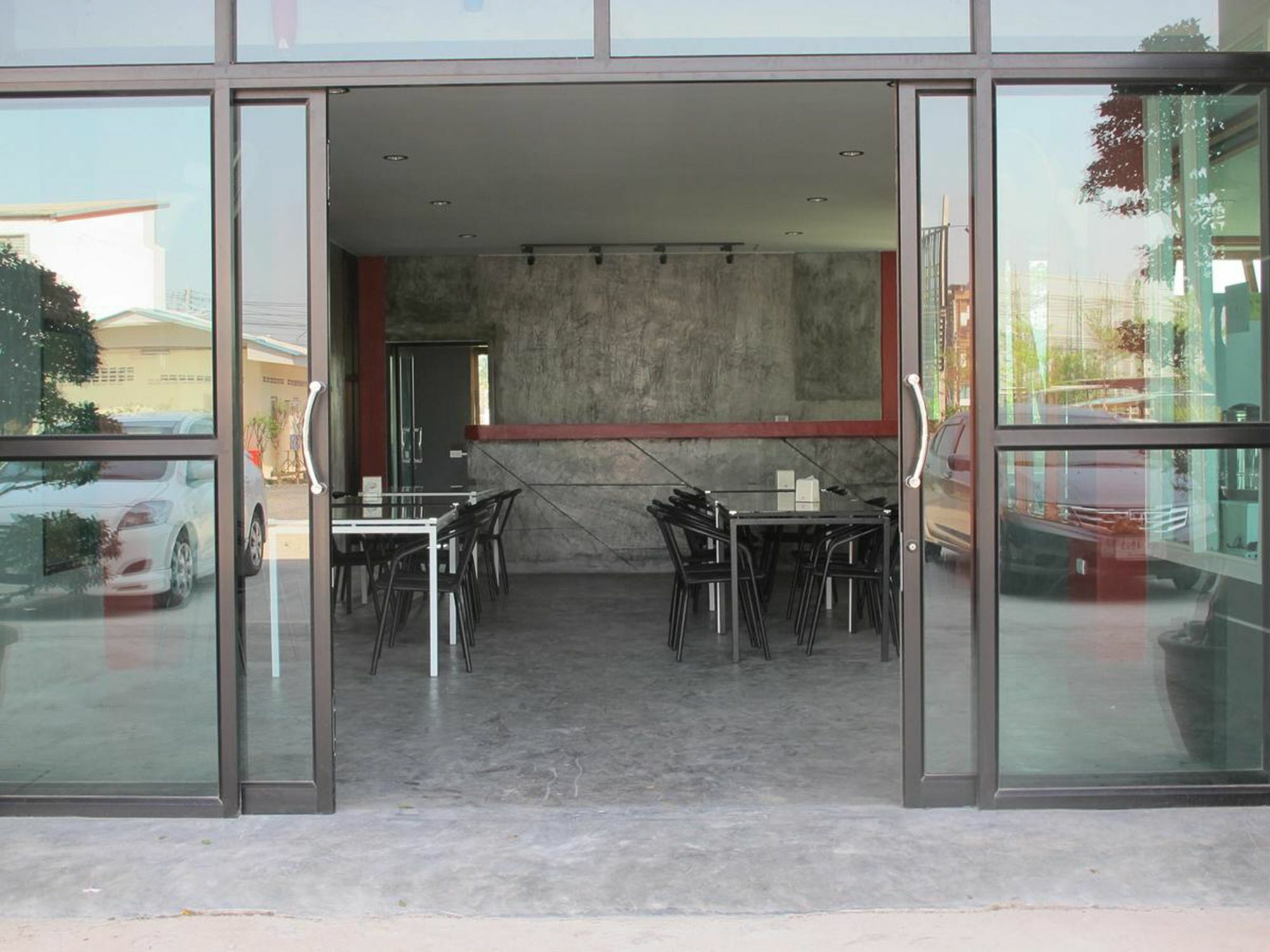 C Tower Hotel Szuratthani Kültér fotó